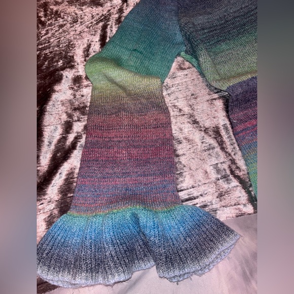 Ruffle Sweater Mini Dress - Picture 4 of 7